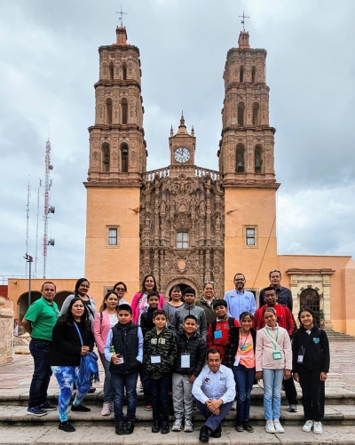 Ganadores de la Olimpiada de las Matemáticas visitan la Ciudad.
