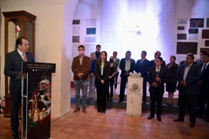 Gobierno dolorense entrega Fuego Simbólico de la Libertad a Zimapán, Hidalgo