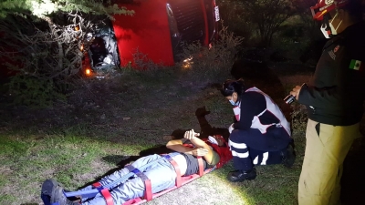 Vuelca Torton en la carretera SMA- Guanajuato