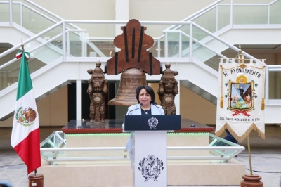 “DEDICARÉ CADA MINUTO DE MI EXISTENCIA A DOLORES HIDALGO”  Alcaldesa Municipal: Jennifer Rodríguez Cárdenas