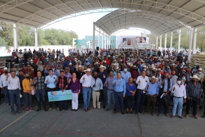 Se realiza la entrega de programas estatales para fortalecer al campo, en San Felipe