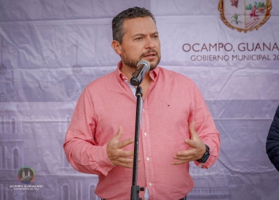 Municipio de Ocampo inició la entrega de pacas a productores ganaderos