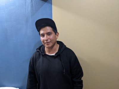 Roozeer Sa, rapero dolorense , cantante, compositor , productor de música y emprendedor enfatiza “ el rap mitiga el dolor, te complementa como ser humano,  sacando dentro de ti lo que sientes y lo transmites a tu gente. “