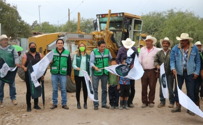 Arranca primera etapa de construcción de camino tramo San José Rancho  Nuevo - San Bartolo de Berrios en San Felipe