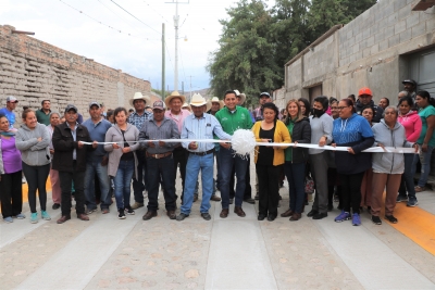 Inauguración de la calle Santa Rosa en comunidad Santa Rosa, en San Felipe
