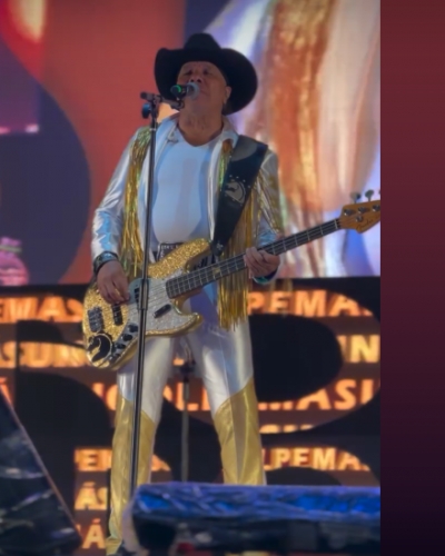 El Grupo Bronco cierra la feria de Ocampo