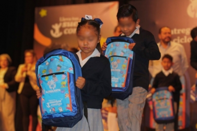 Dolores Hidalgo Avanza la entrega de mochilas y &uacute;tiles escolares en Guanajuato previo al inicio del ciclo escolar.
