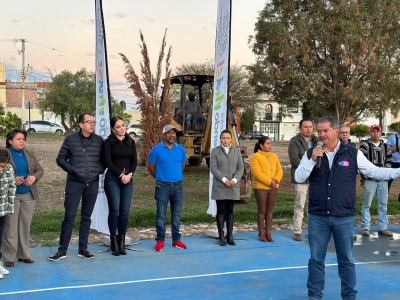 Arrancan construcción de nuevo parque en el  Fraccionamiento San Cristóbal