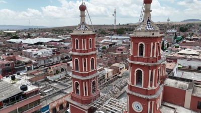 En Ocampo, se realiza restauración del templo de San Juan Bautista.
