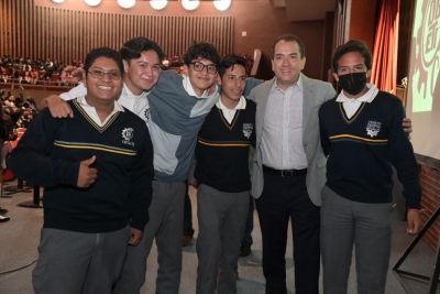 GOBIERNO MUNICIPAL FORTALECE LA EDUCACIÓN DE LA JUVENTUD DOLORENSE