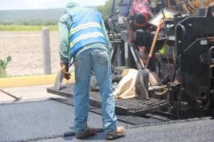 GOBIERNO DEL ESTADO REALIZA IMPORTANTE INVERSIÓN PARA LA CONSERVACIÓN DE LA CARRETERA SAN DIEGO DE LA UNIÓN - LA PRESITA - CABAÑA DEL REY